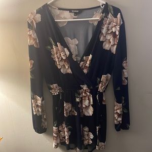 Long sleeve shorts romper